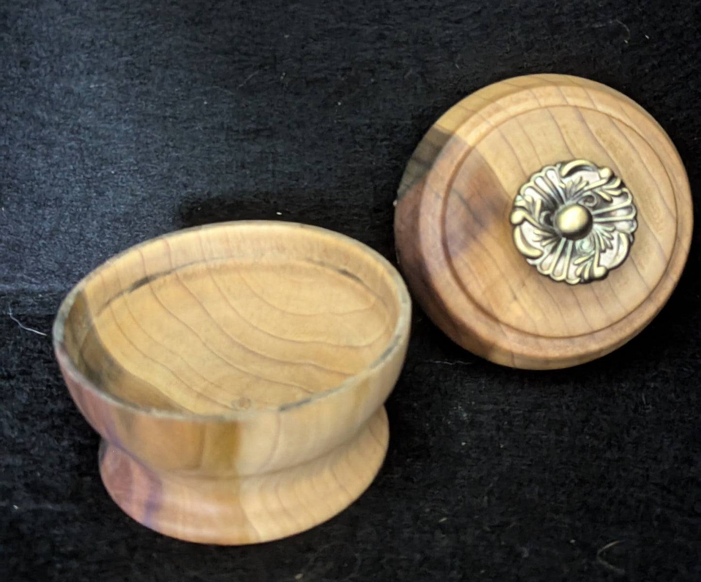 Small Rainbow Poplar Box