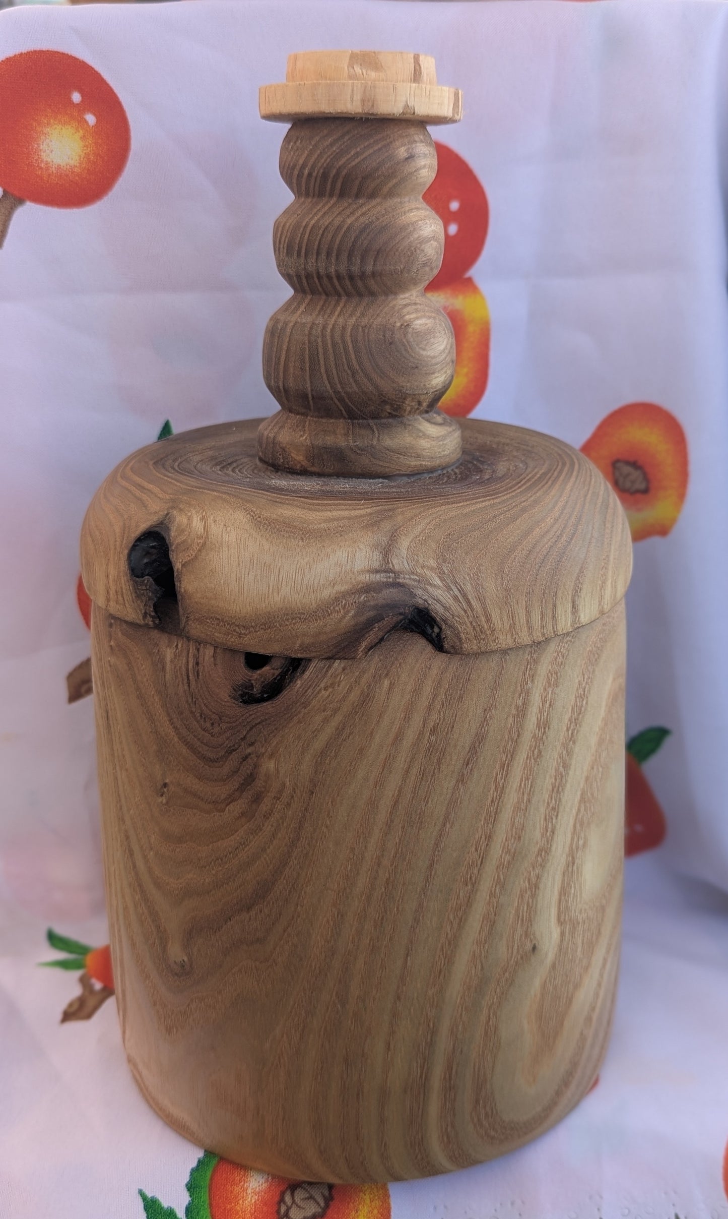 Catalpa Christmas Cookie Jar